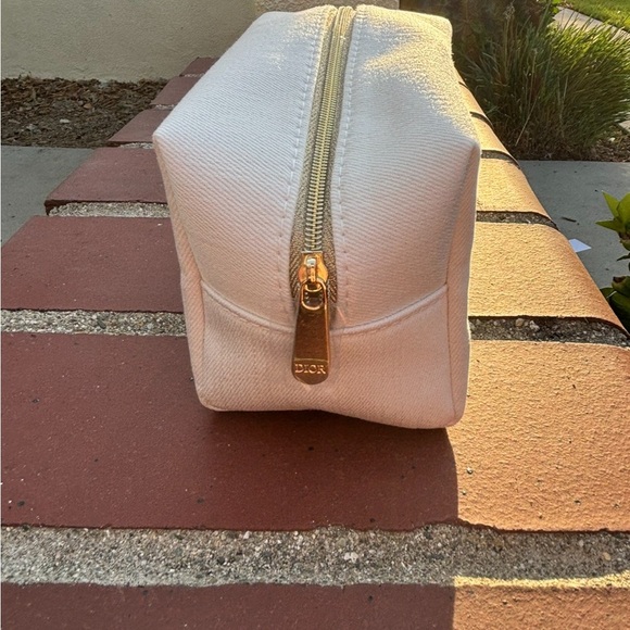 Dior gold and White Cosmetic Pouch - Picture 3 of 3